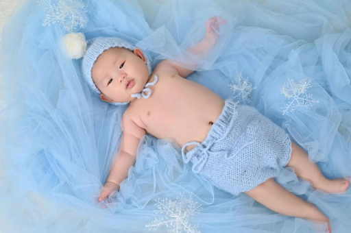 桂林宝宝几个月可以吃蛋黄